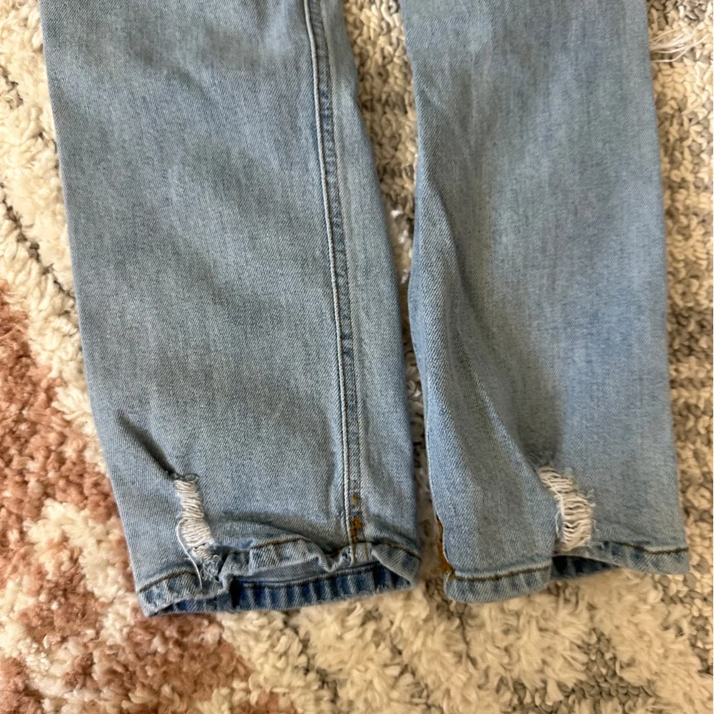 Joe Jeans High Rise Straight Cropped Light Blue Style is The Debbie - Picture 9 of 10